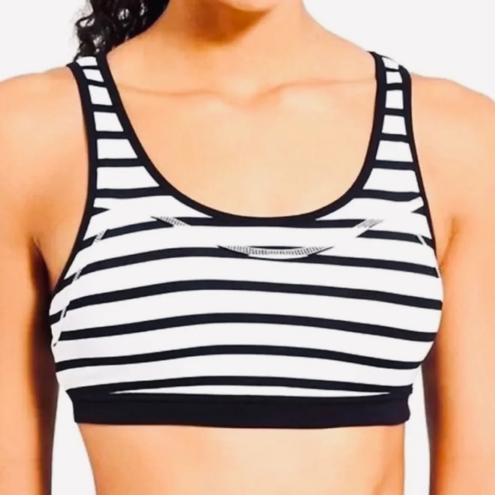 Athleta Triple Dare Black and White Striped Racerback Sports Bra Size Small